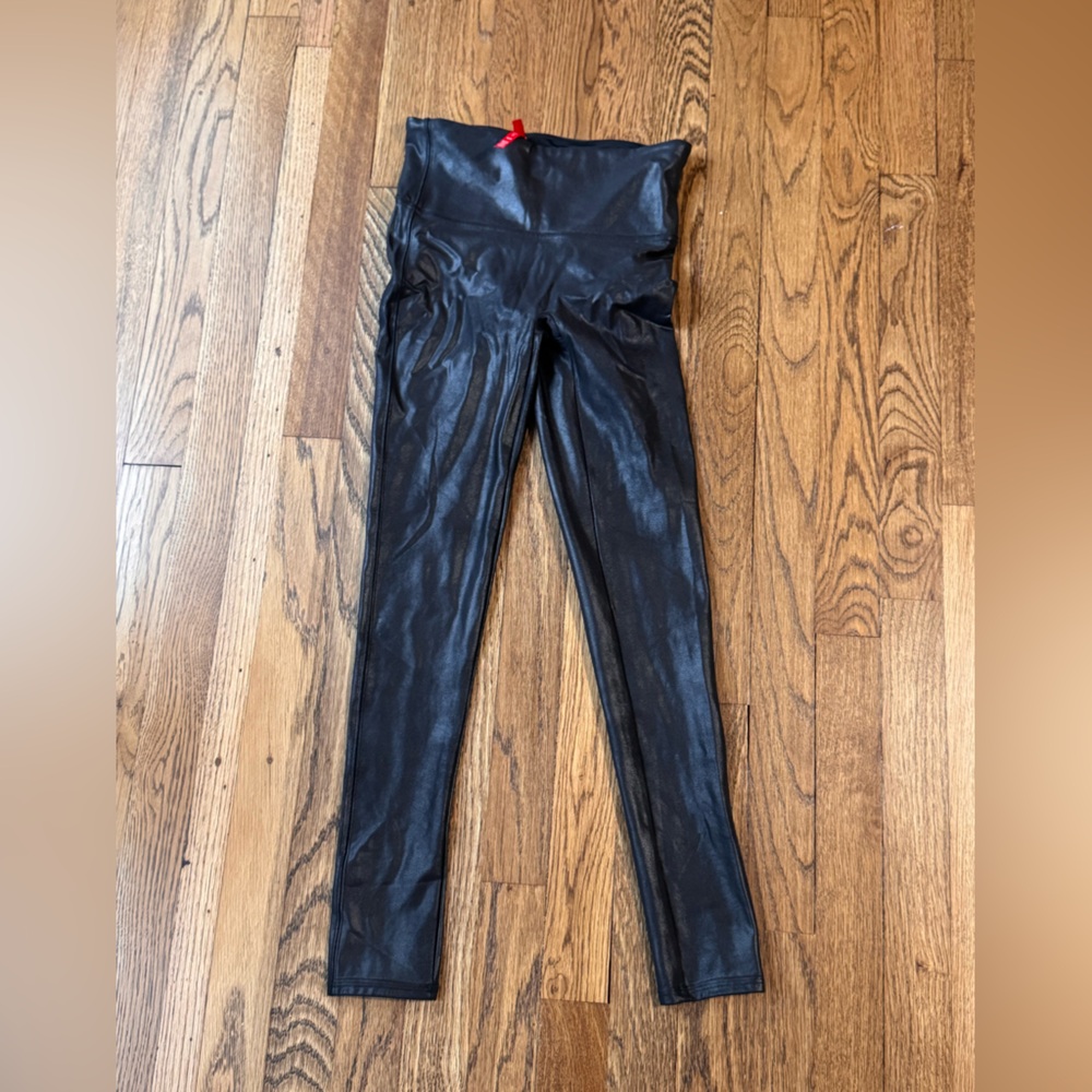 SPANX Faux Leather Leggings (Black, Petite, S)